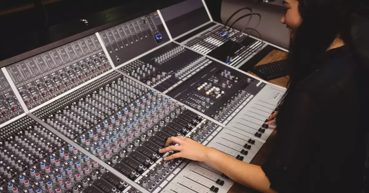 PROTECT YOUR AUDIO GEAR: TOP TIPS FOR AUDIO PROFESSIONALS 